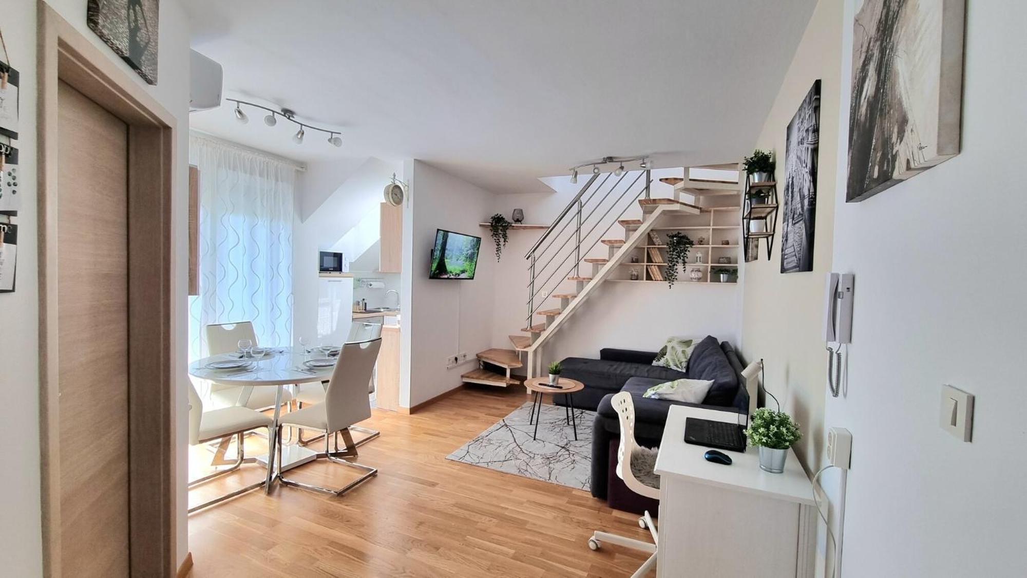 Family Style - Apartment